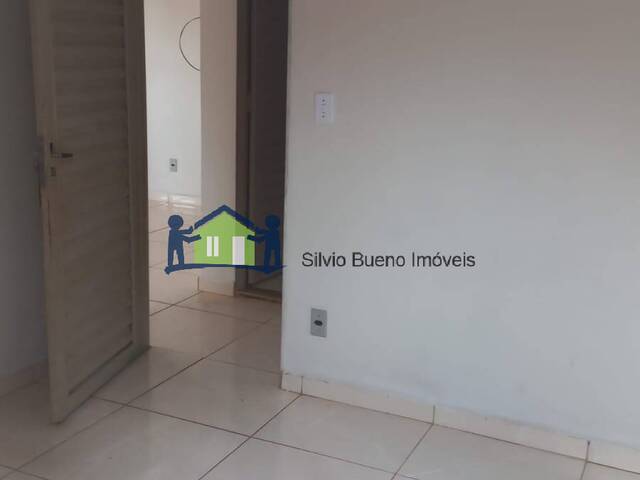 #912 - Casa para Venda em Itápolis - SP