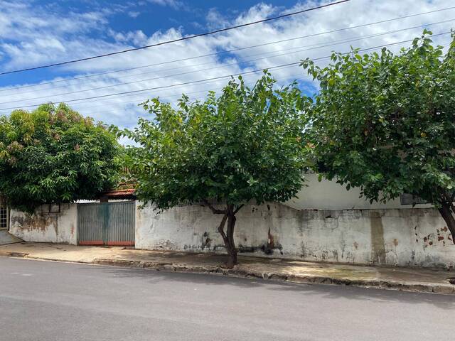 #1474 - Casa para Venda em Itápolis - SP - 2